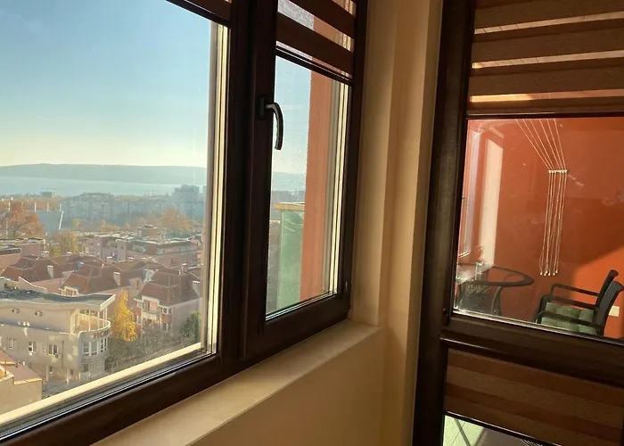 Apartment Breathtaking Sea View Varna